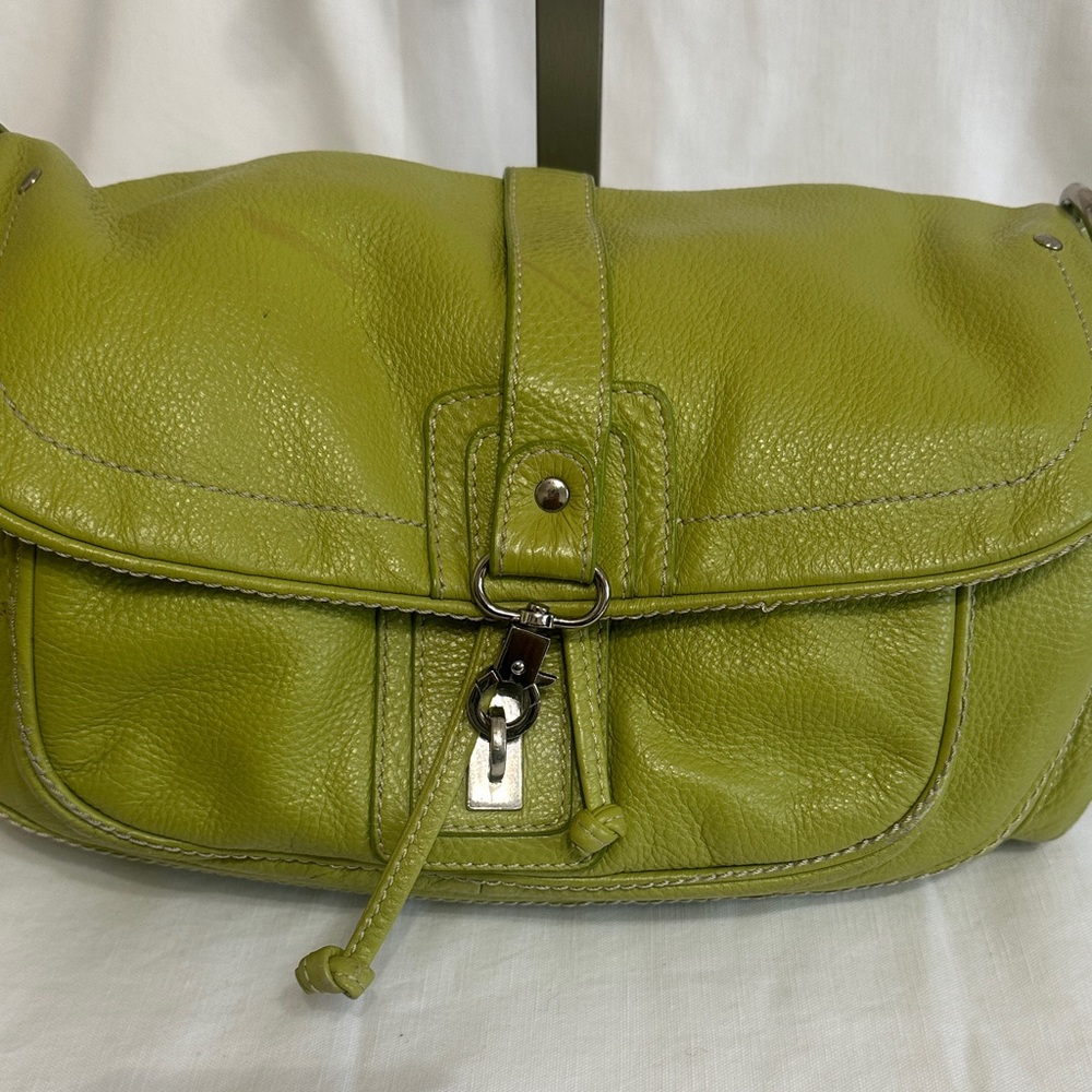 Marc Jacobs Lime Green Pebble Leather Shoulder Bag - Picture 5 of 15